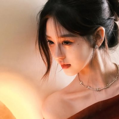 艳谍金骷髅